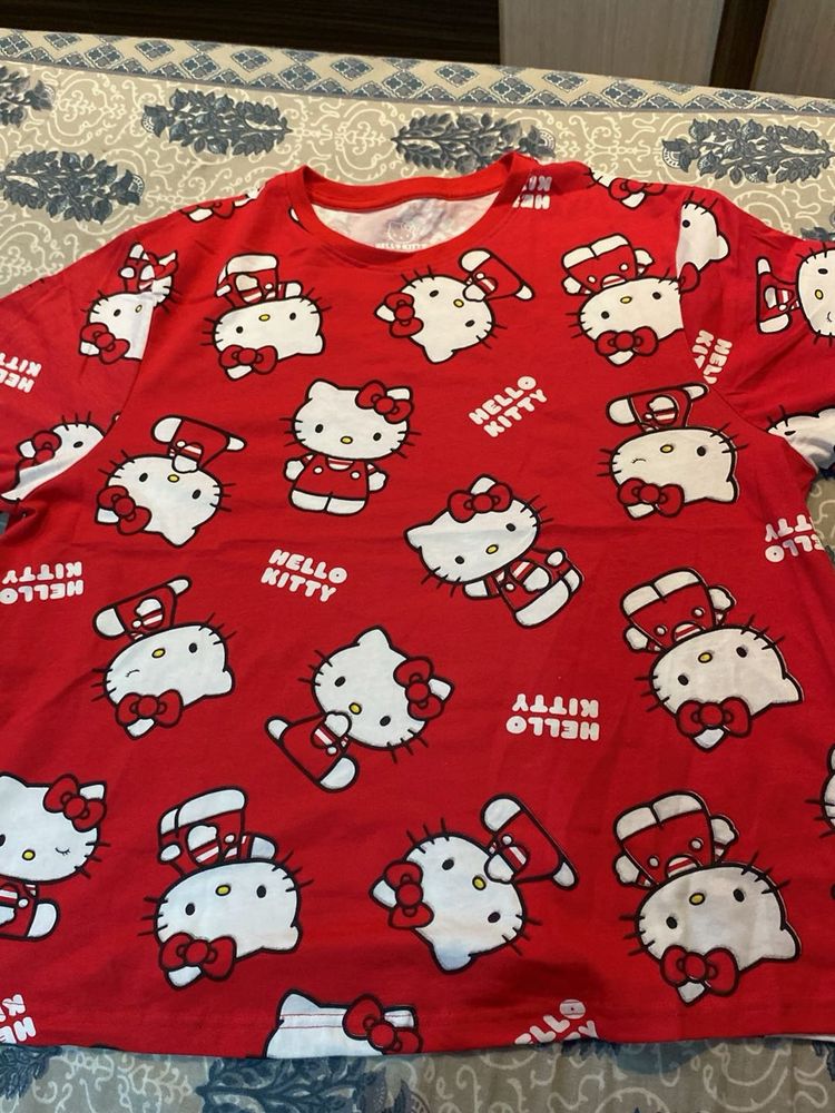 Hello Kitty Graphic Tee