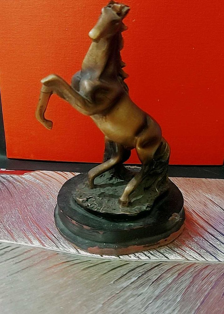 6 Inches Long Horse