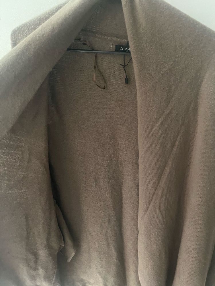 Winter Loong Sleeves shrug