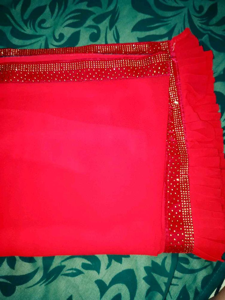Red Embellished Saree🎀