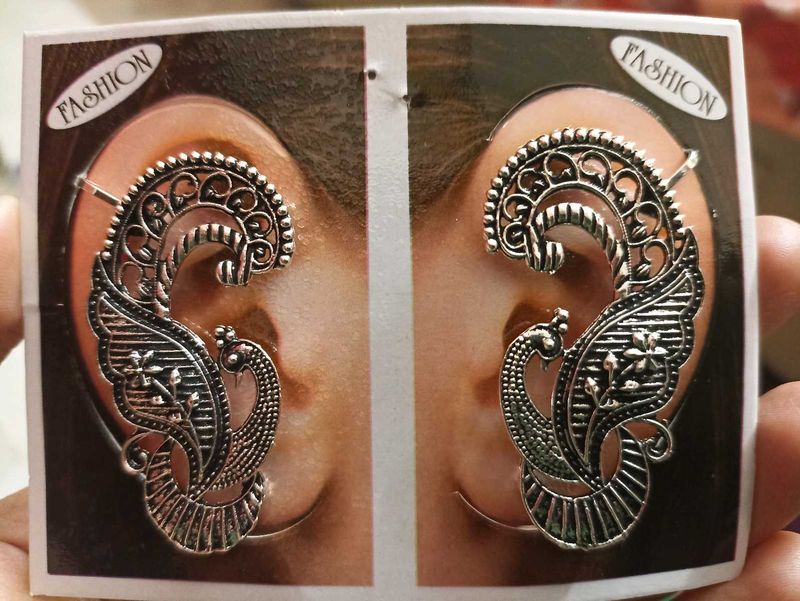 Peacock 🦚 Ear Cuff