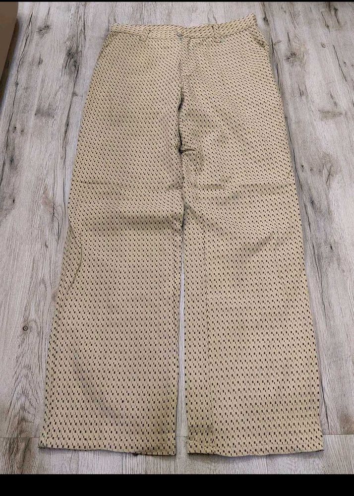 sc8678 Chococer Bootcut Pants size 32