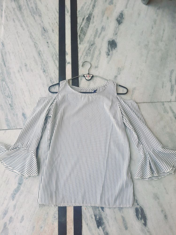 Comfortable Office/College Wear Top Shouldr Cut Off White Coloured