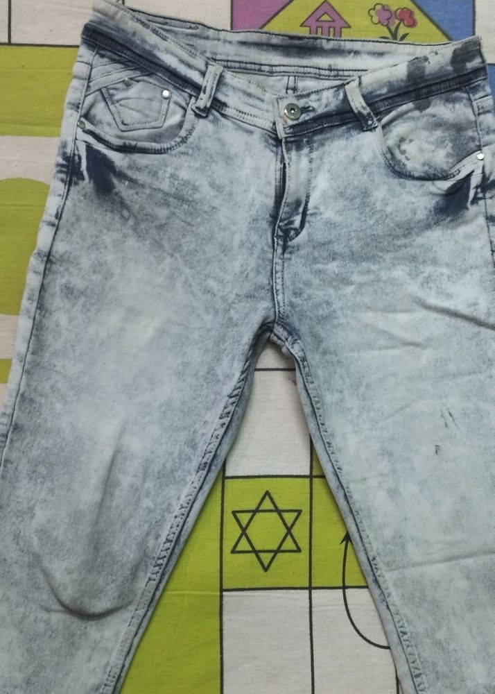 Women&#39;s Three Quarter Jeans | Size- 34 |