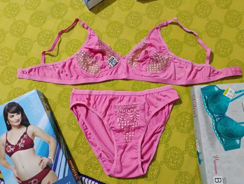 Women Bra Set Lycra Best Quality.