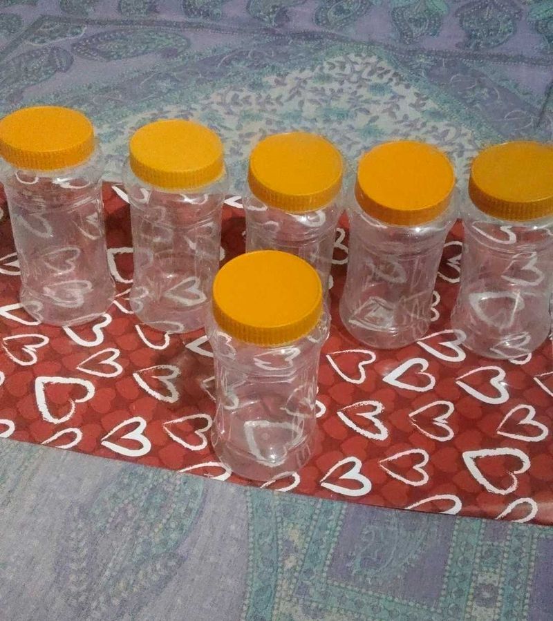 Plastic Food Storage Containers - Set of 6