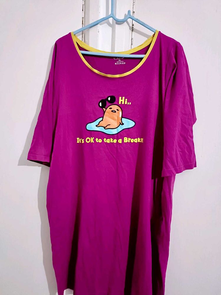 Cute Clovia Tshirt