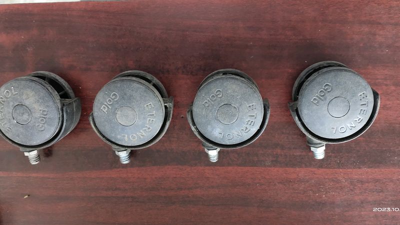 4 piece Wheel For Chair