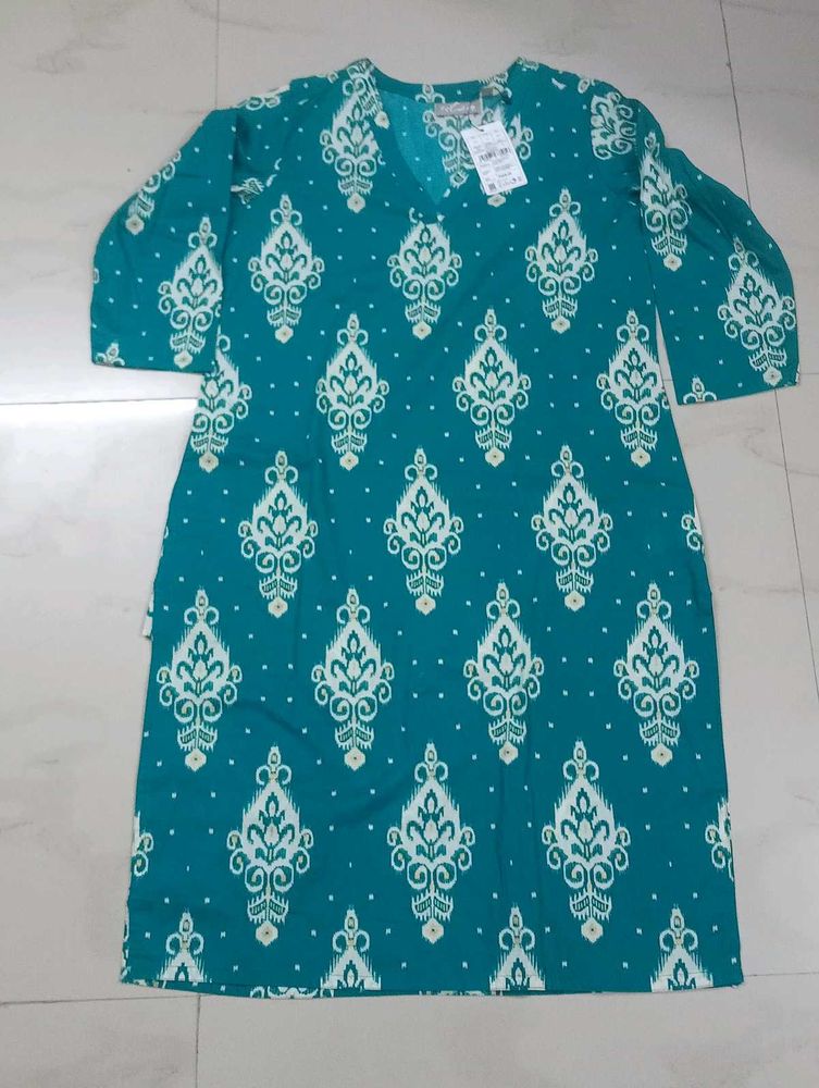 Elegant Teal Printed Kurta - S