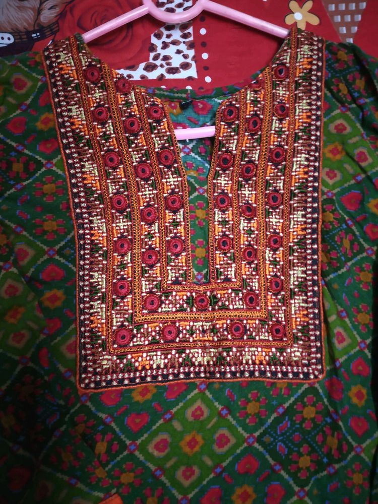 Beautiful Bandhni Print Kurti