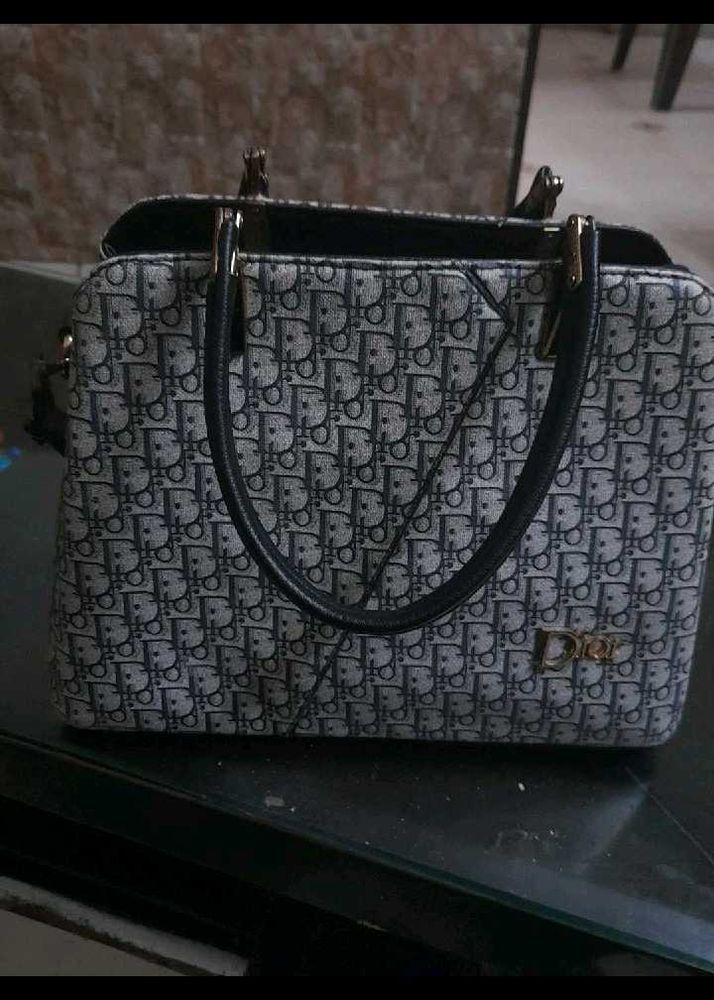 ❗️❗️Luxury For Less-first Copy Dior Bag❗️❗️
