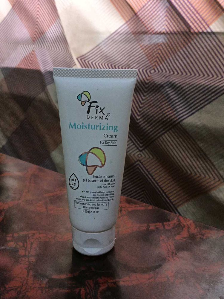 Fix Derma Moisturizing Cream for Dry Skin
