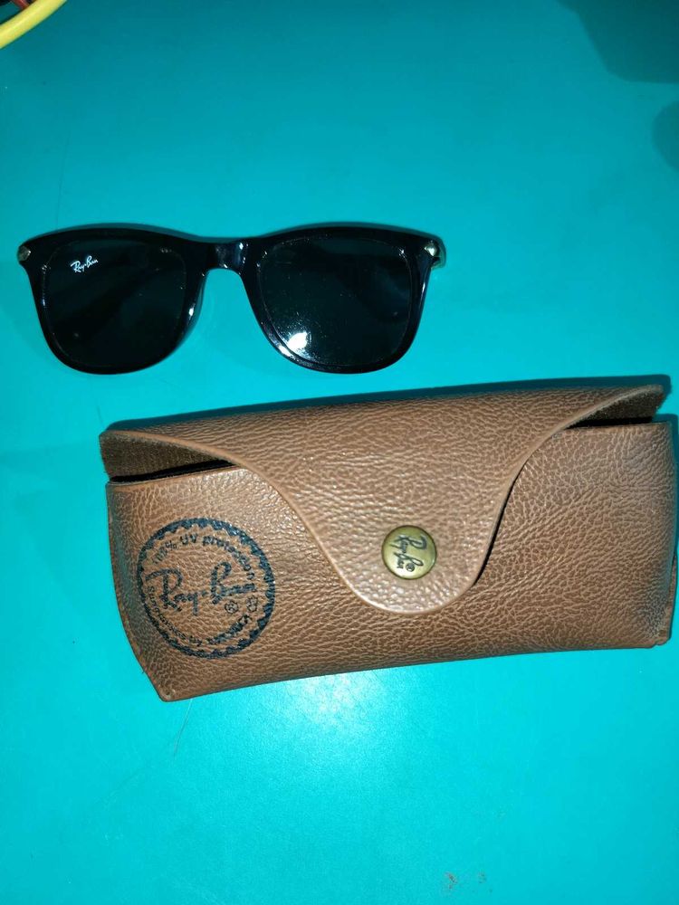 Rayban Classic Black Sunglasses