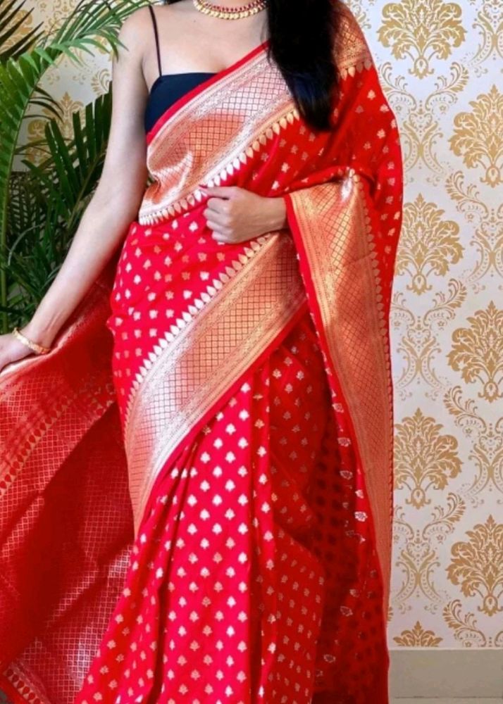 Combo Saare With Stiching Blouse