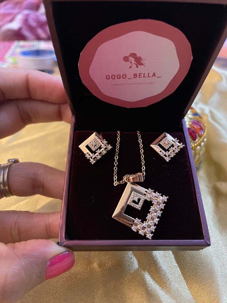18k Rose Gold Plated Pendent Set