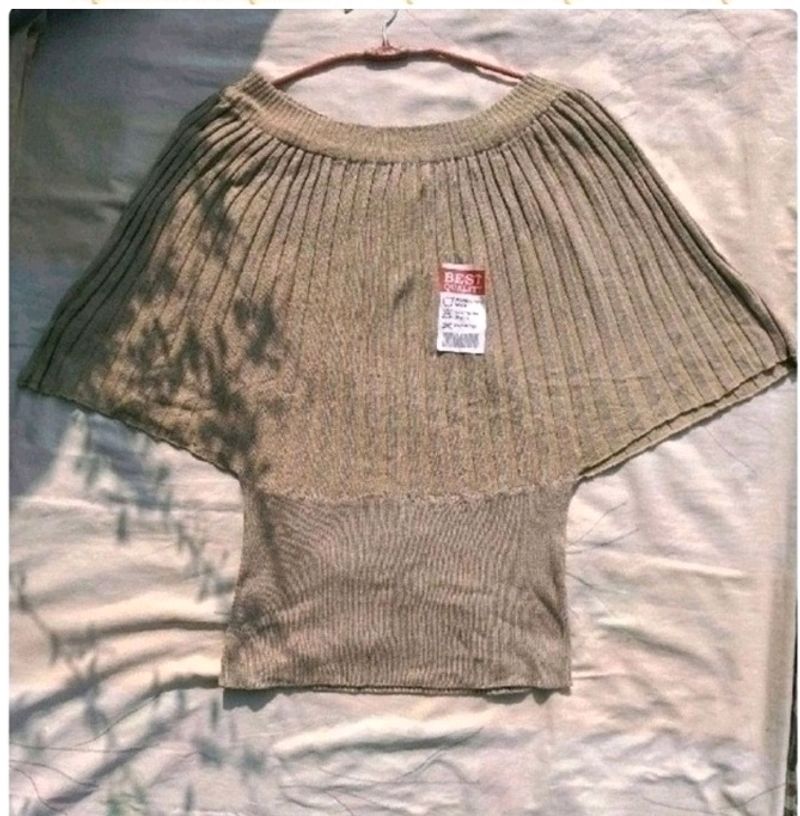 Beautiful &gt;&gt;top With New Tag