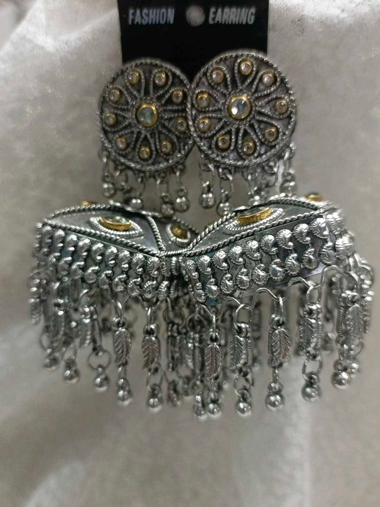 Fashion Dangle Earrings