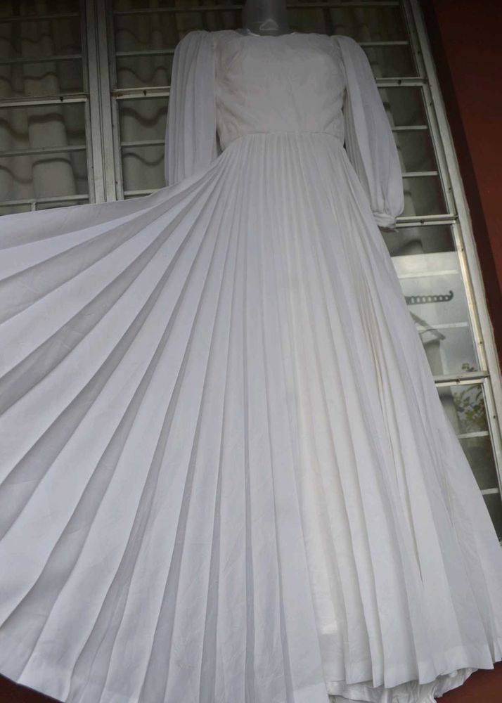 Vintage White Pleated Dress