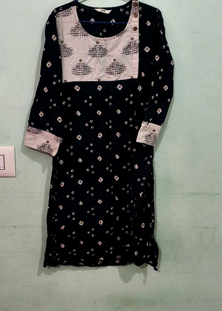 Stylish Black Printed Kurta