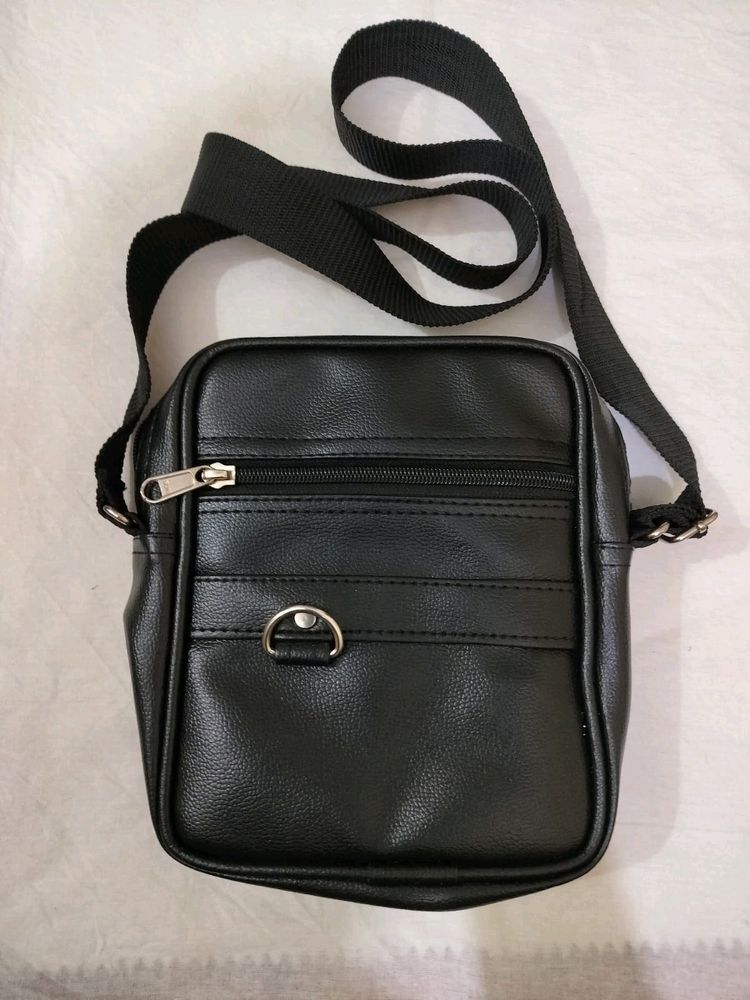 New Unused  Messenger Bag Unisex