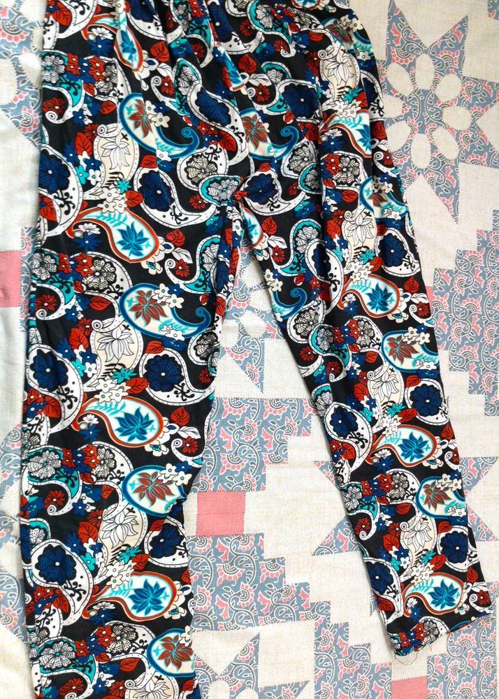🦚Paisley Print Leggings