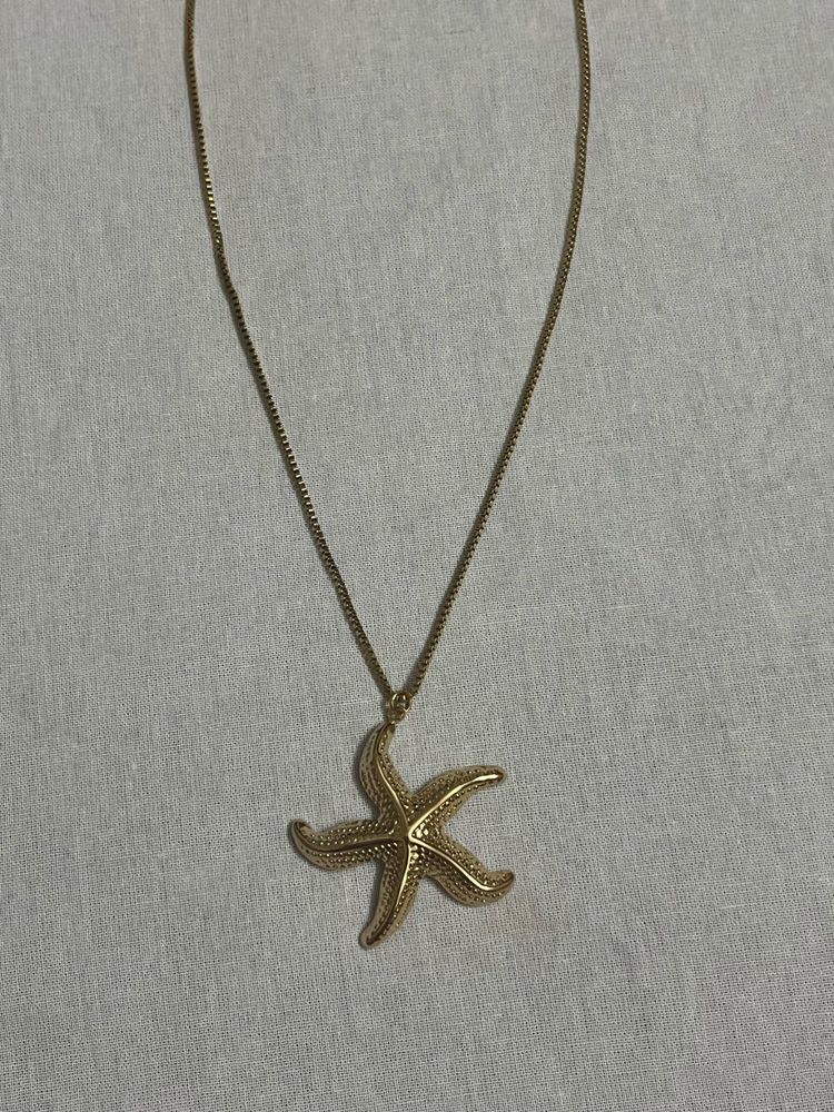 Starfish Pendant Necklace