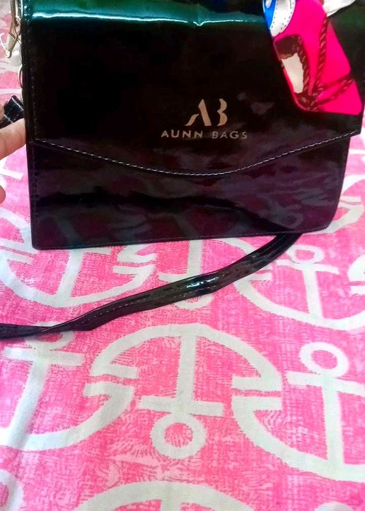 Smart Sling Bag 👜👜