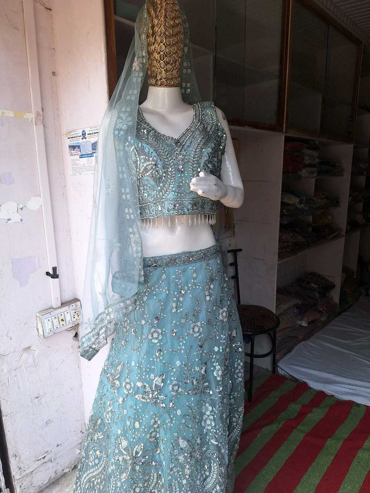 BEAUTIFUL LENGHA CHOLI