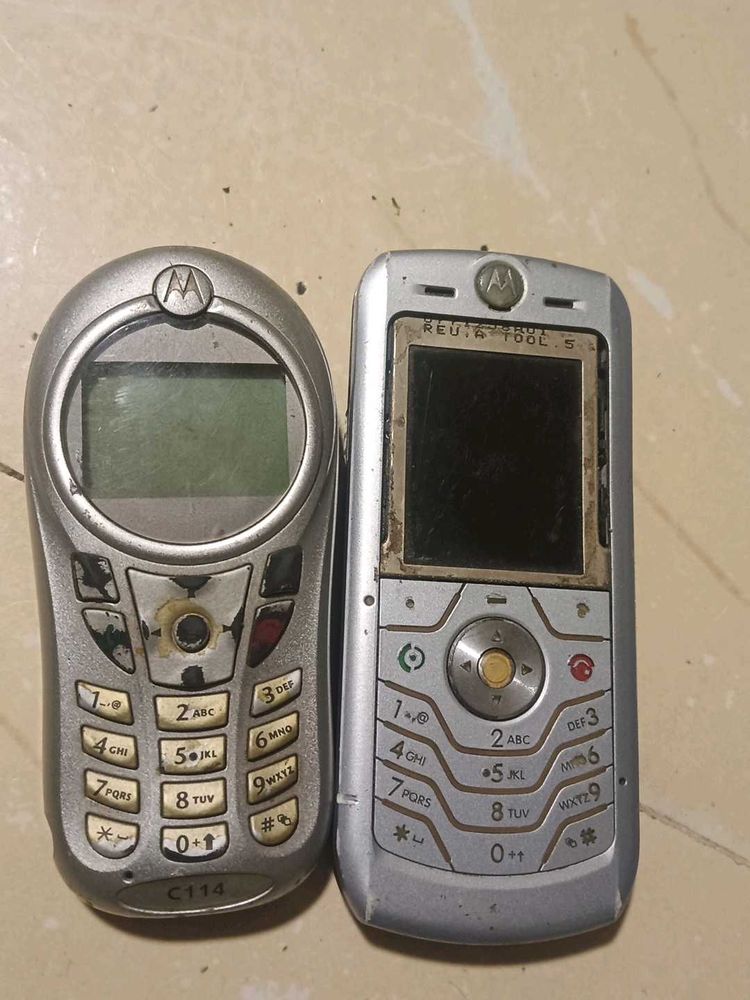 Vintage Motorola Cell Phones (2)
