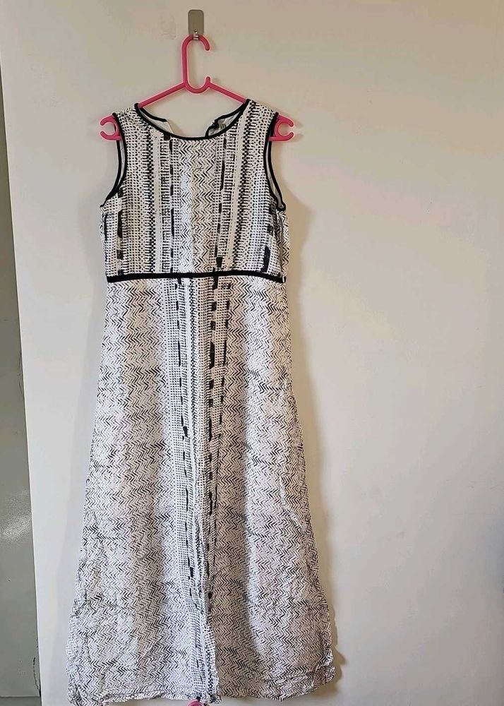 Elegant White Print Midi Dress