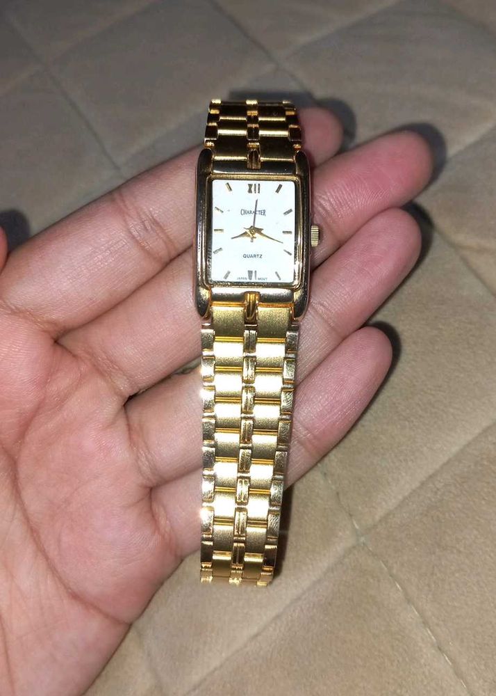 Vintage Diamante Gold Watch