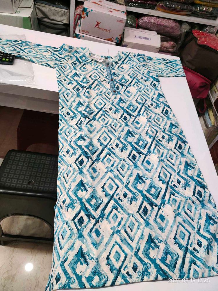 Blue &amp; White Geometric Print Kurti Suze Xl (42)