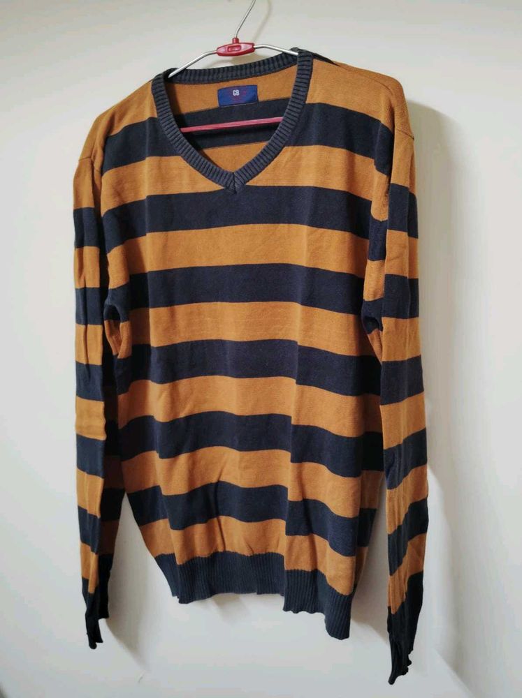 Bought In UK- GB Brand - XL Sweatshirt