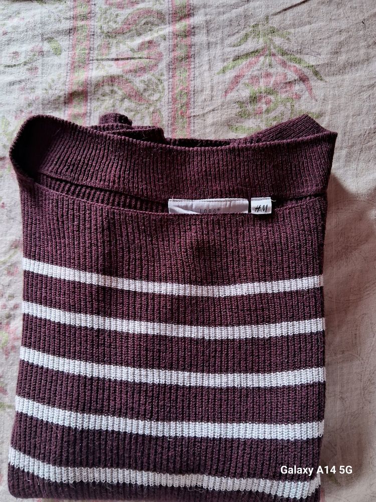 H&amp;M T- Shirt