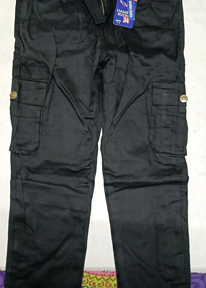 Man 6 Pocket Cargo Pants