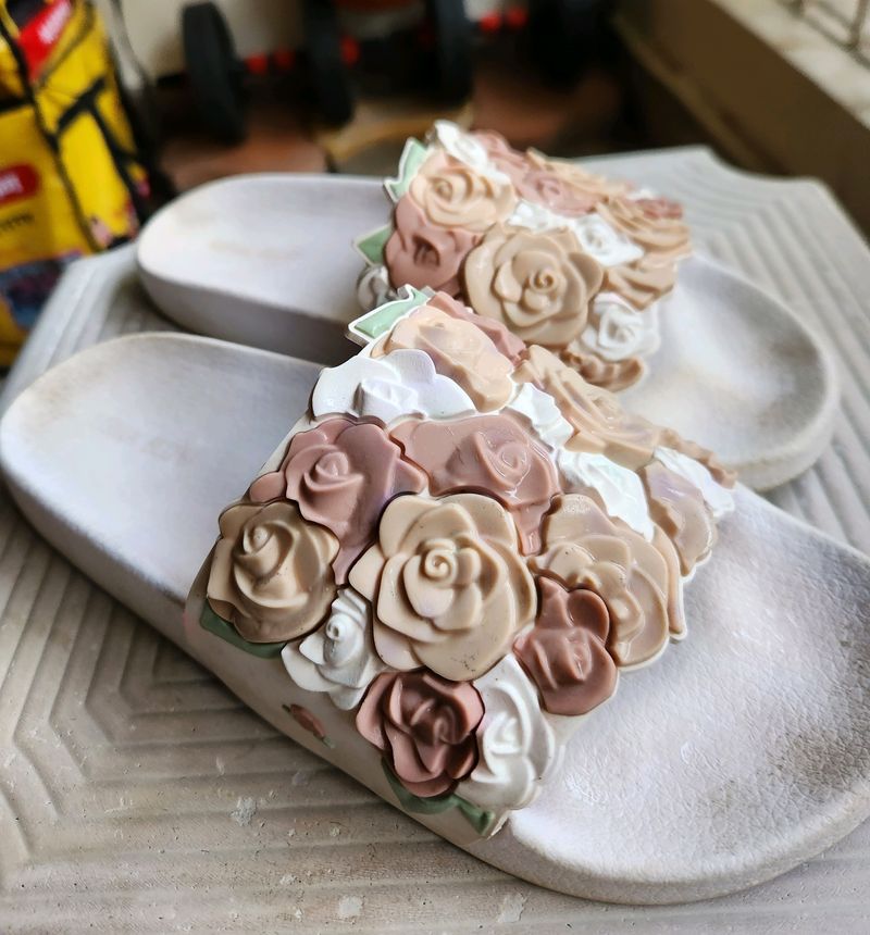 Westside Luna Blu Flower Slip Ons