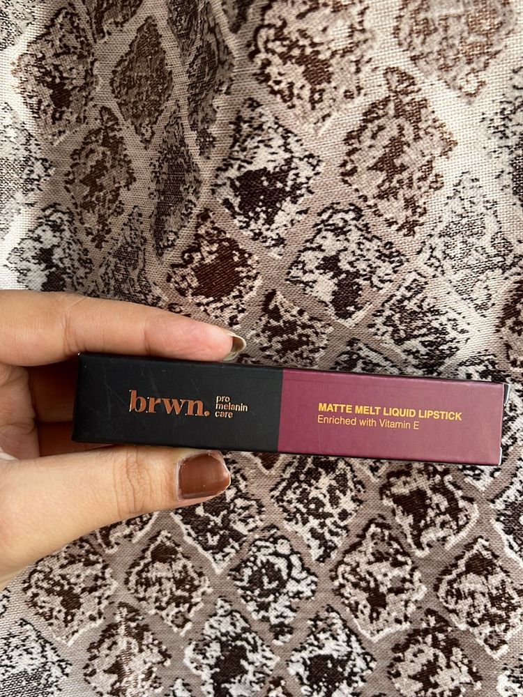 Brwn Liquid Lipstick ✨