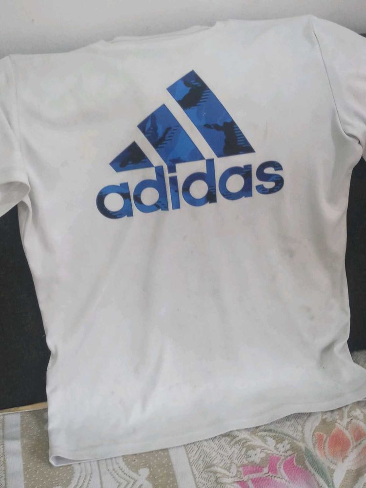 Adidas Original T Shirt