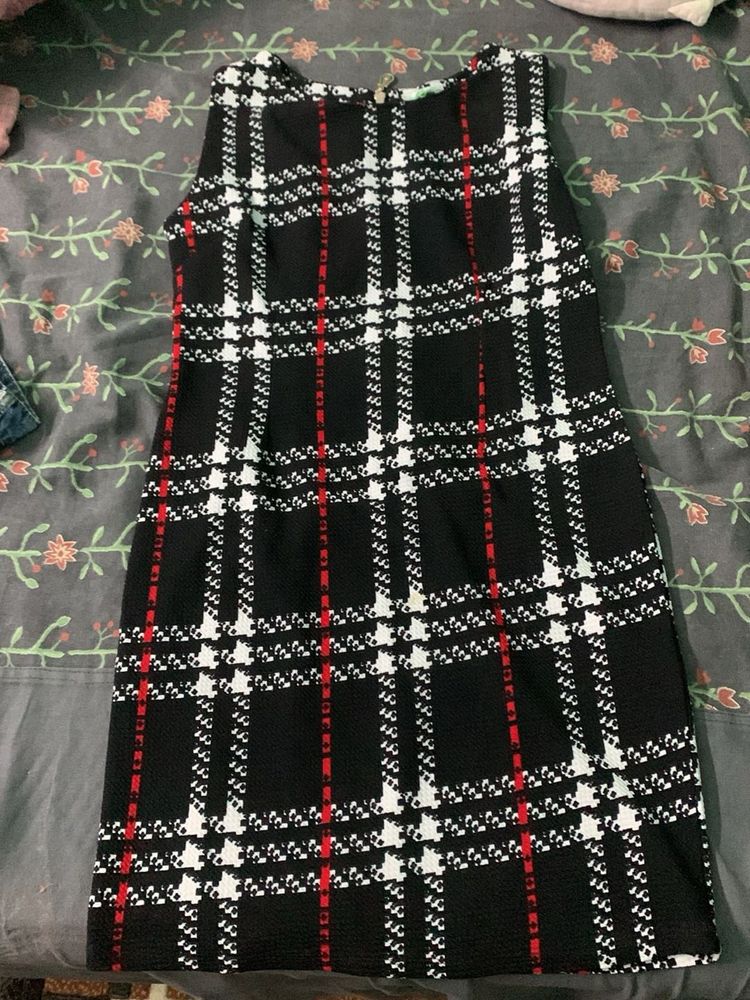Chic Plaid Dress