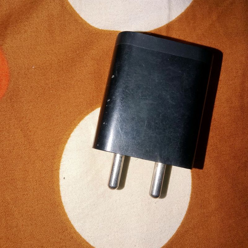 Mi Orginal 18 Watt Adaptor