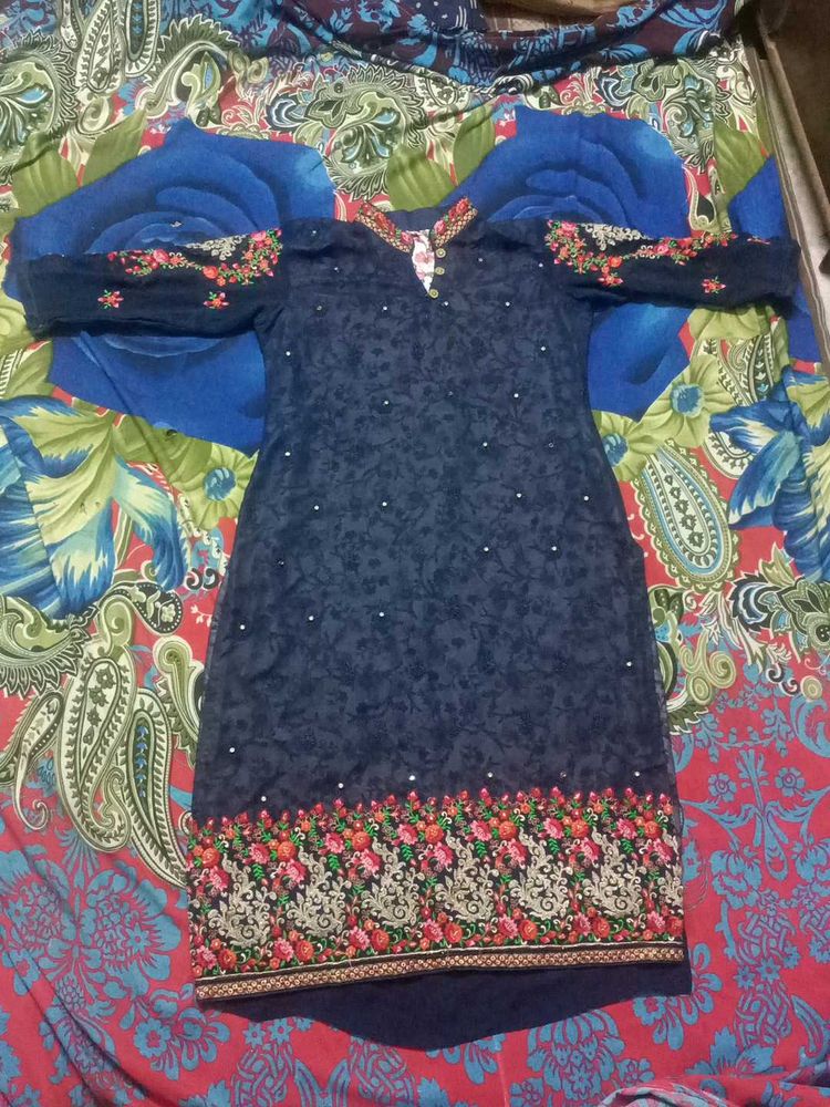 Beautiful Work Kurti