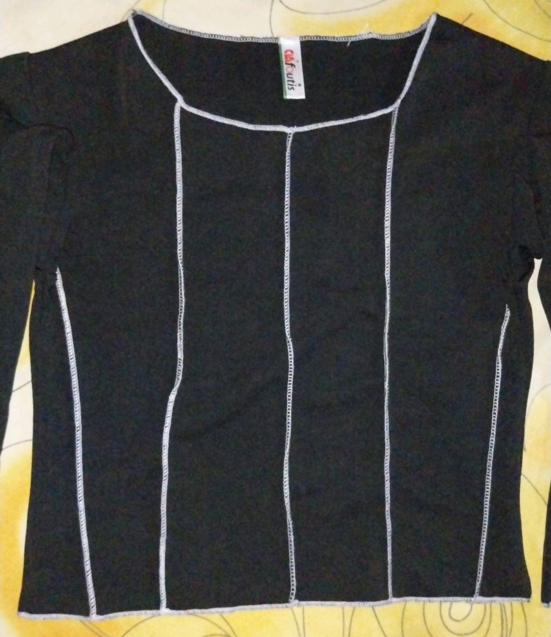 Vertical Striped Fitted Crop Top