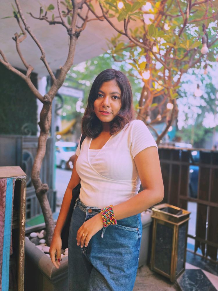 White V Neck Top