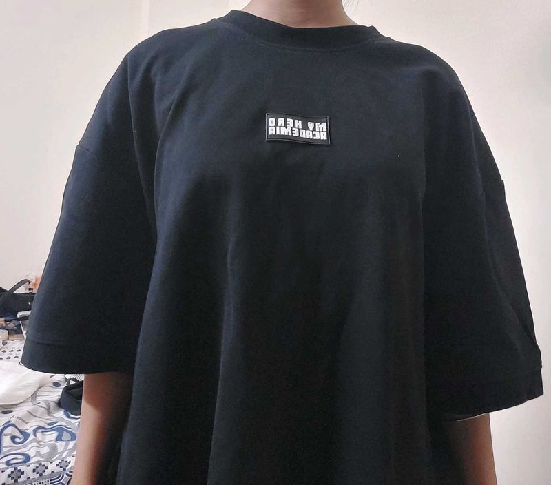 Black Oversized Tee
