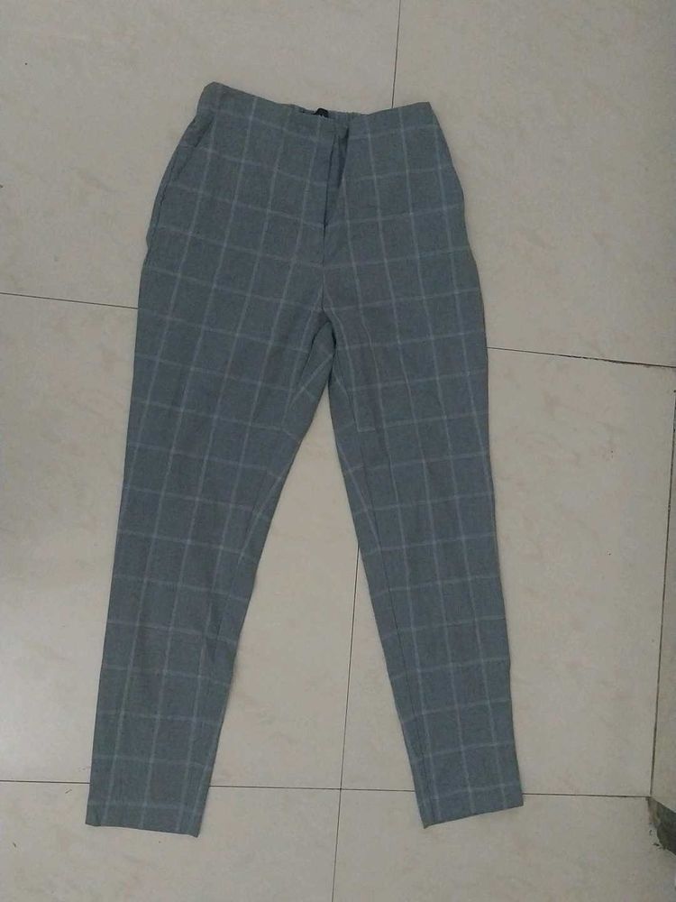 GREY FORMAL PANTS