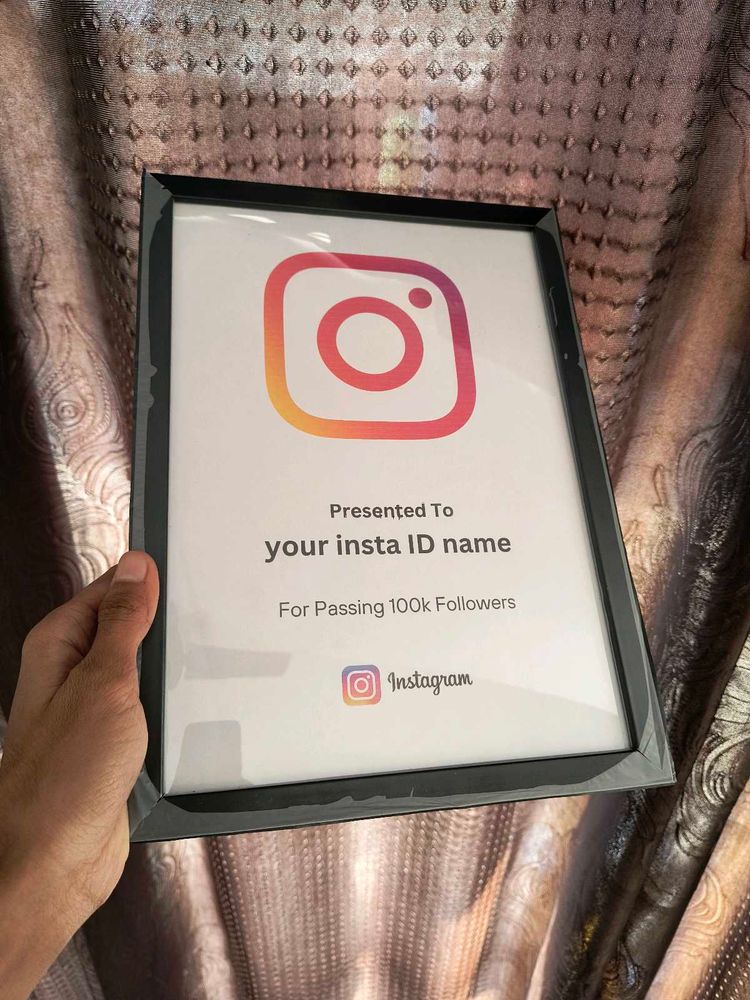 Instagram CUSTOMISABLE FRAME