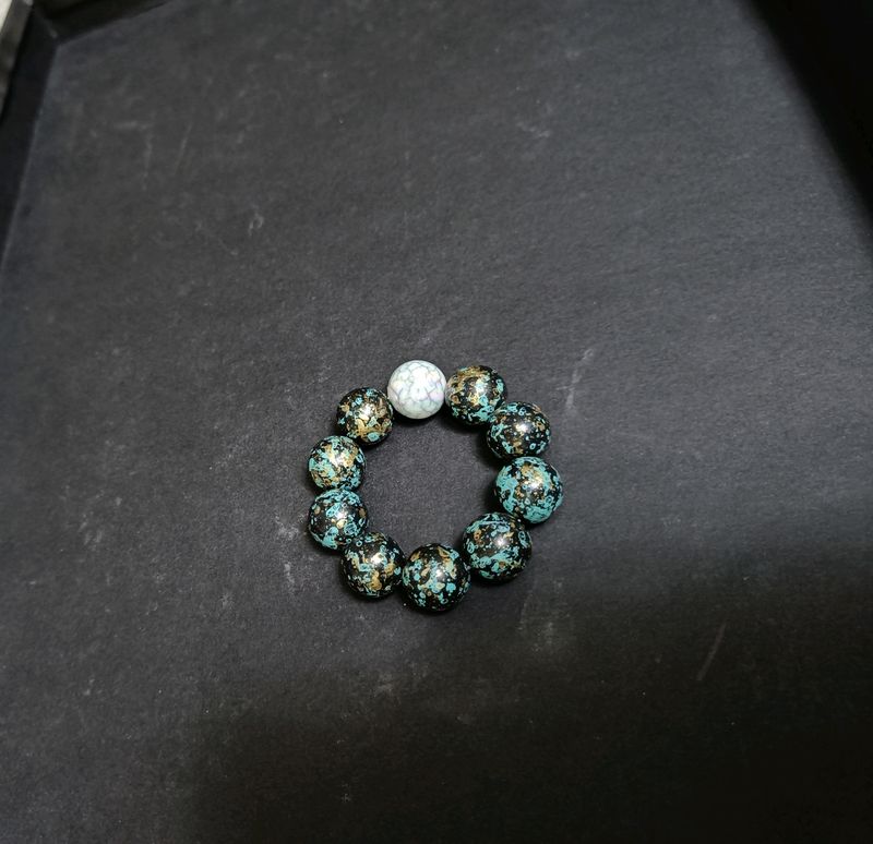 Handmade Elastic Bracelet With Beautiful And Strong Beeds