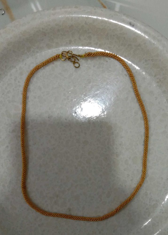 Golden Necklace Dori