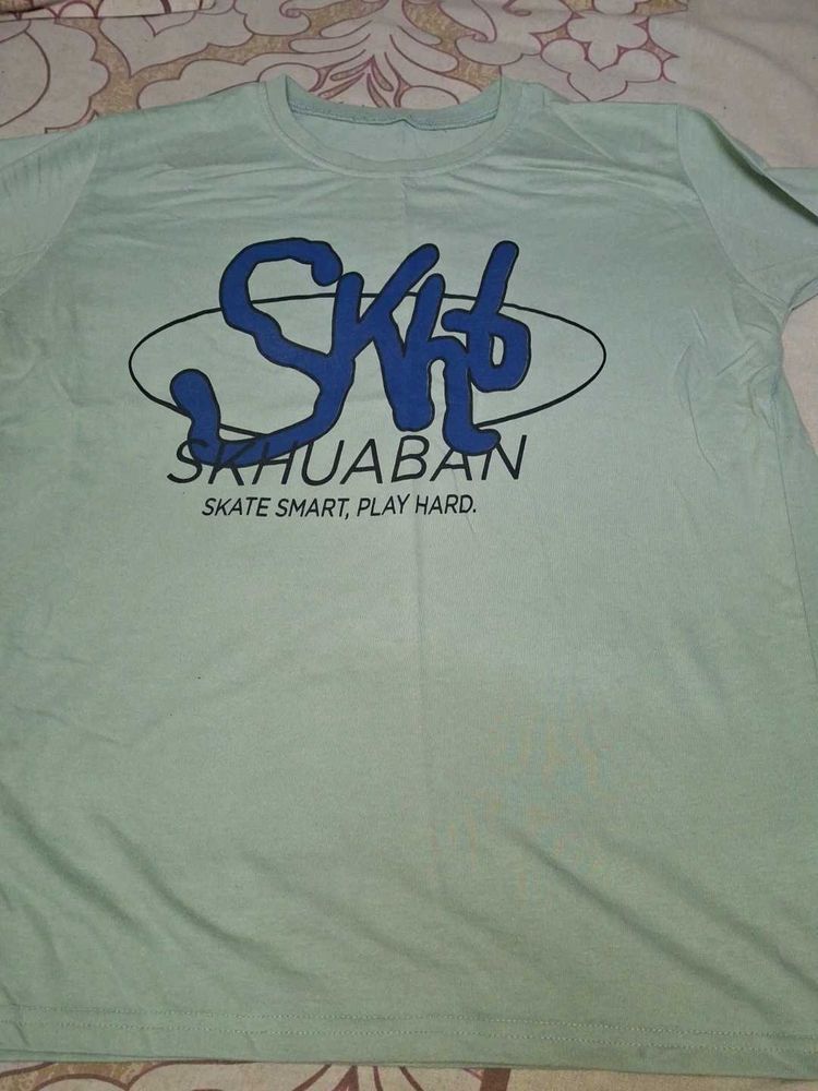 Graphic Print T-Shirt