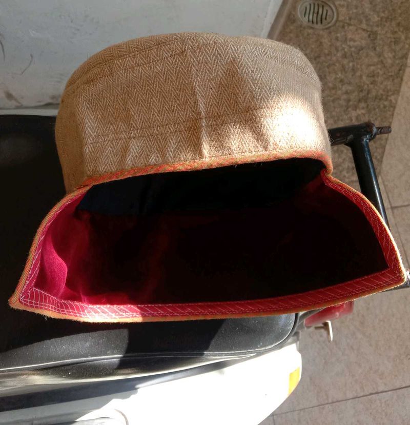 All.wool Kulu cap reversible handcrafted.